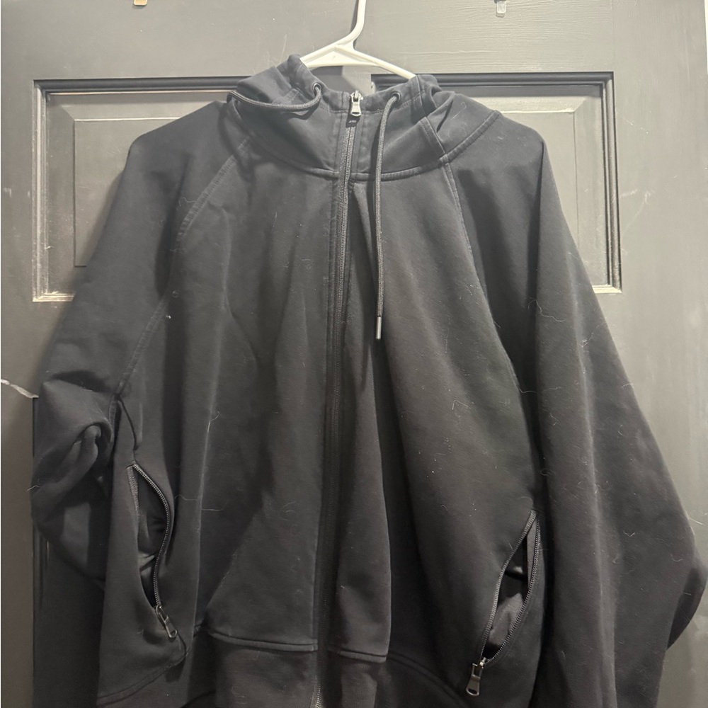 Old Navy Women's Cropped Black Zip-Up Sweater